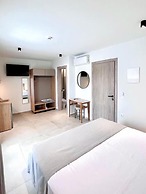 La Mer Luxury Apartments