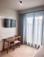 La Mer Luxury Apartments