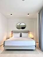 La Mer Luxury Apartments