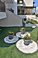 La Mer Luxury Apartments