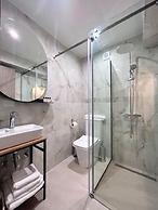 La Mer Luxury Apartments