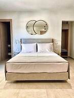 La Mer Luxury Apartments