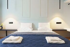 Sani Deluxe Suite Home
