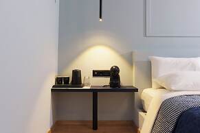 Sani Deluxe Suite Home
