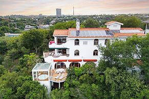 La Casa Blanca