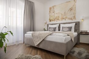 Kaiserstein Palace Apartments