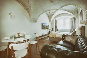 Kaiserstein Palace Apartments