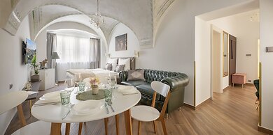 Kaiserstein Palace Apartments