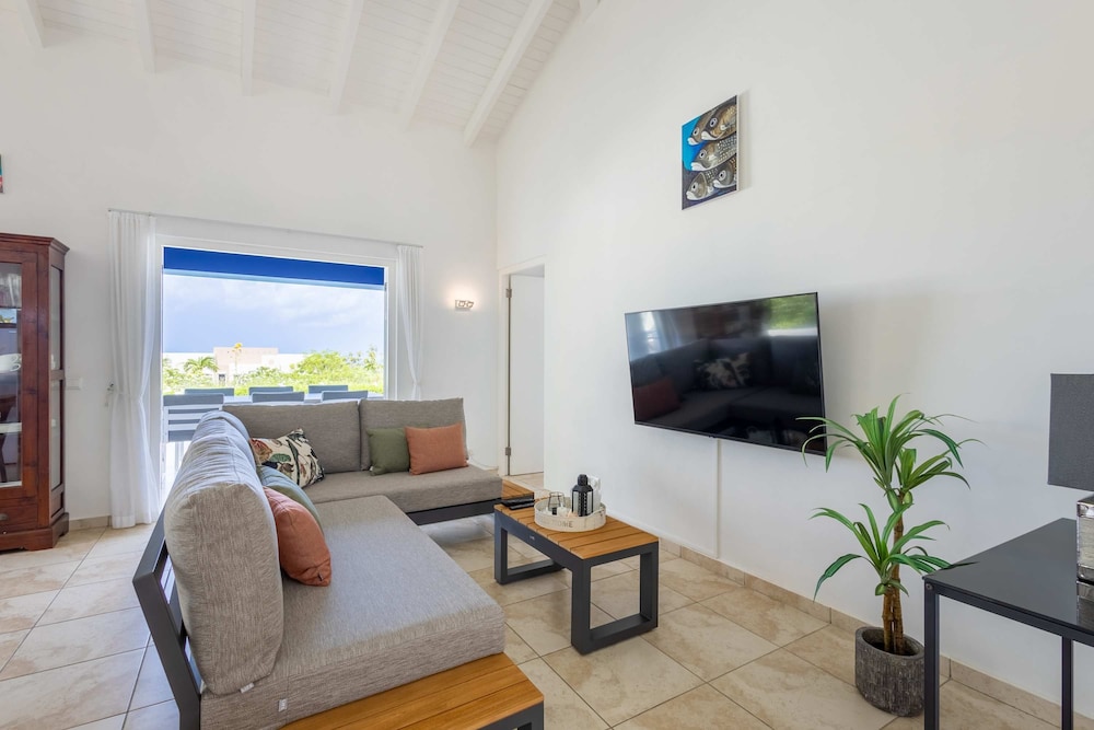 Villa Strea Nobo - With Private Pool Ocean View