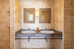 Villa Strea Nobo - With Private Pool Ocean View
