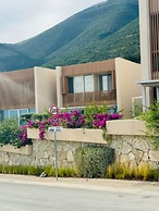 Villa Dea Green Coast 166c Seaview Balcony