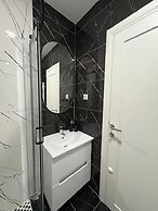 I&I Apartments 36