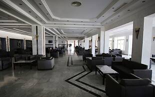 Hôtel Club Les Colombes