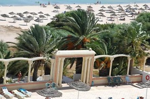 Hôtel Club Les Colombes