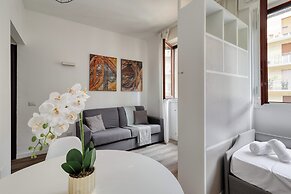 Delightful studios near Parco Tre Torri