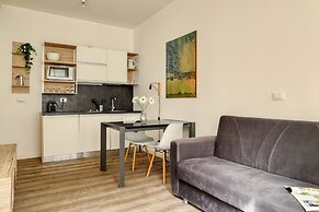 Delightful studios near Parco Tre Torri
