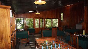 Manakin Lodge