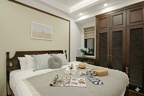 Lunaria Two Bedroom Apartment