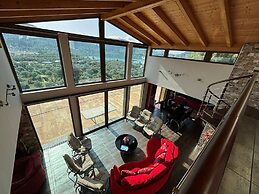 Smaragdine Blue Villa