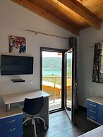 Smaragdine Blue Villa