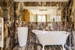 Merveil Luxury Suites - Opera I-II