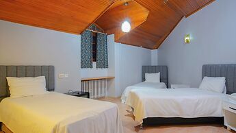 Uz Hotel Premium