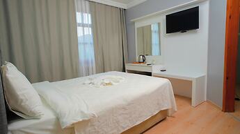 Uz Hotel Premium