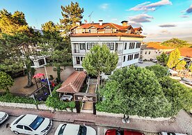 Uz Hotel Premium