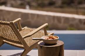 Kemelia Suites