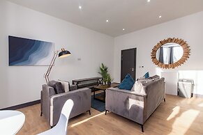 Victoria Apartments