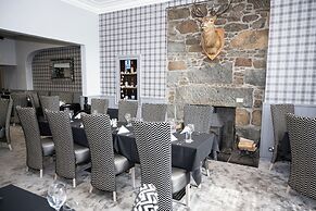 Haughton Arms Hotel