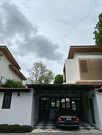 Serava Pet-Friendly Pool Villa Huahin