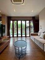 Serava Pet-Friendly Pool Villa Huahin