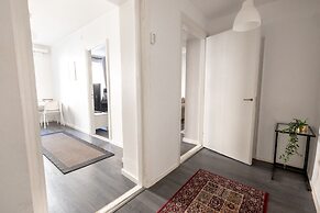 2ndhomes Stylish 1BR Apartment