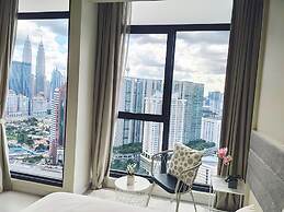 Expressionz Suites KL