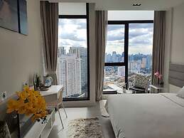 Expressionz Suites KL
