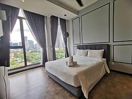 Expressionz Suites KL
