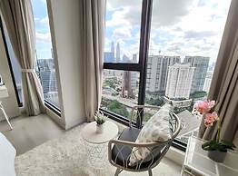 Expressionz Suites KL