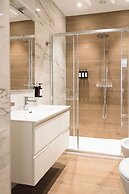 Colosseum suites by Glen