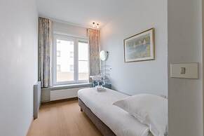 Huswell - Stunning Views Prime Location