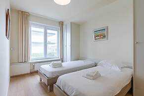 Huswell - Stunning Views Prime Location