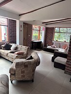 Hosteria y Camping WiM