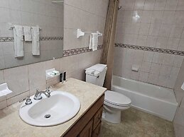 Aurela Residences