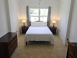 Aurela Residences