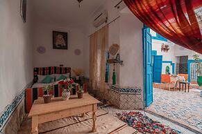 Riad dar Medina Land