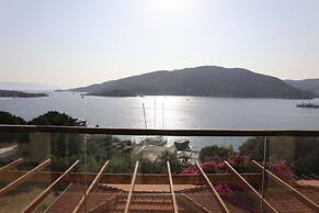 LUCE BOZBURUN OTEL MARMARİS