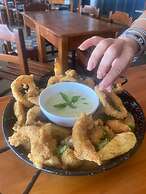 EJECUTIVO CESAR MARISCOS