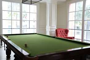 Seven Seas Cote d'Azur  with Pool& Gym