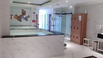 Seven Seas Cote d'Azur  with Pool& Gym