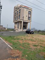 Hotel Bhavya Palace